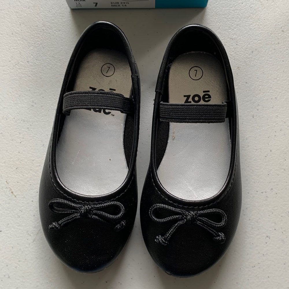 Zoe and Zac dress shoes